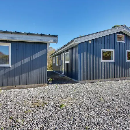 Feriehus Two-bedroom Holiday In *